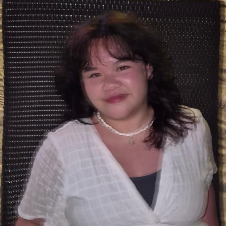 Nikki Alinar