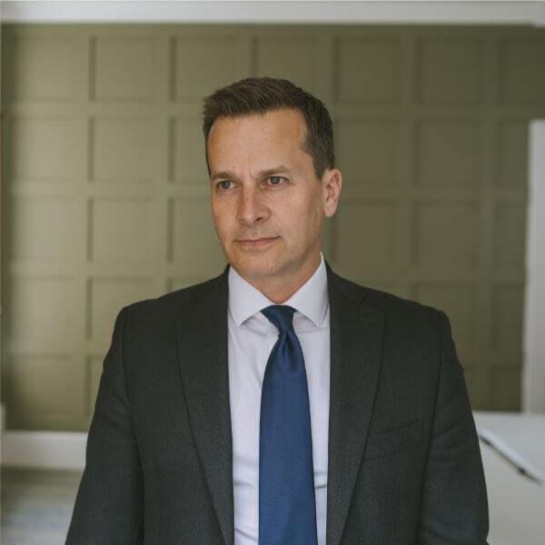 Richard English
