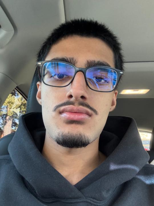 Aaron Luna