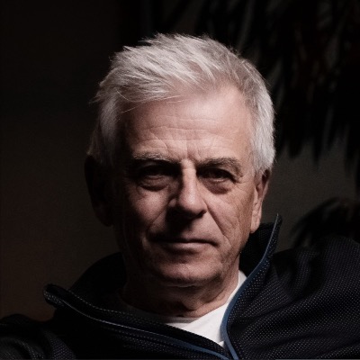 Dom Deveaux
