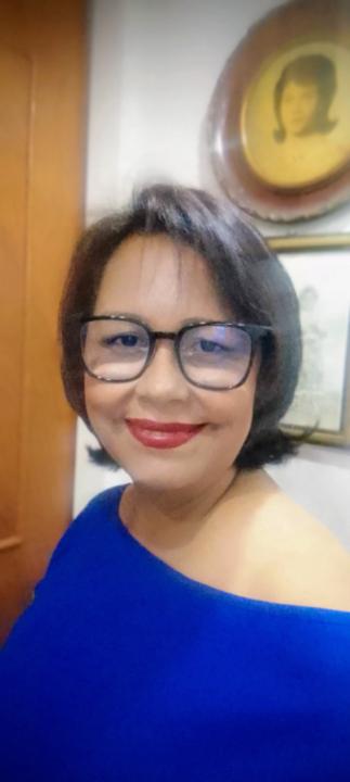 Yris Paez