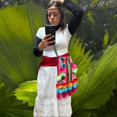 Lourdes Flores
