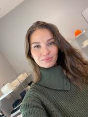 Alexandra Toro