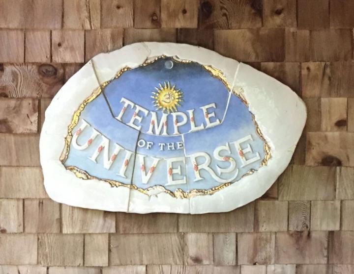 Heading to the Temple of the Universe tonight! ✨ Who’s read Michael Singer?