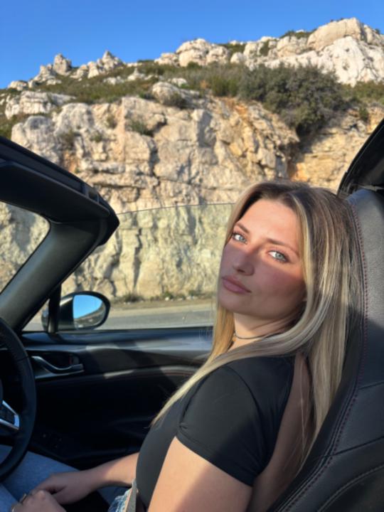 Inès Langley