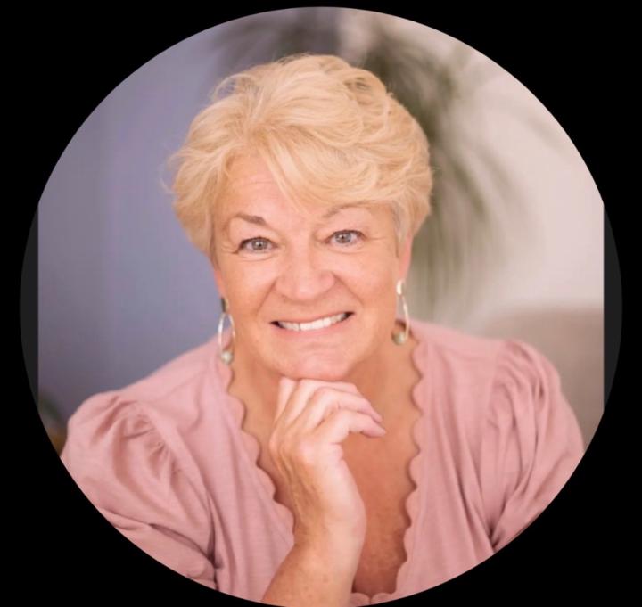 Denise Holland