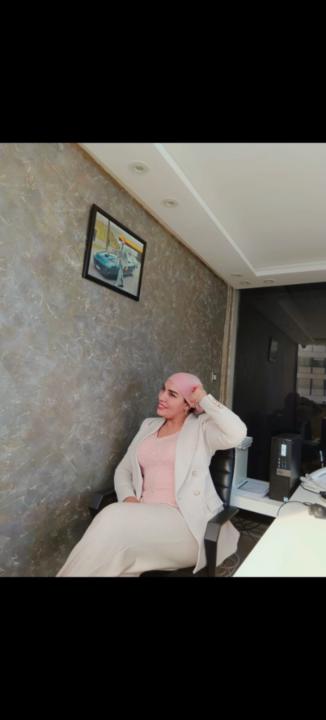 Meriem Elhallay