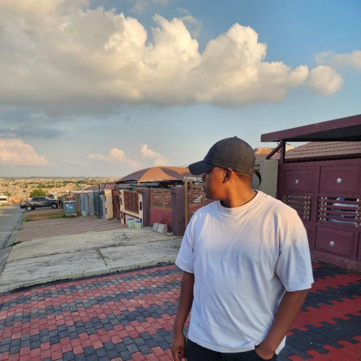 Phenyo Mathumo