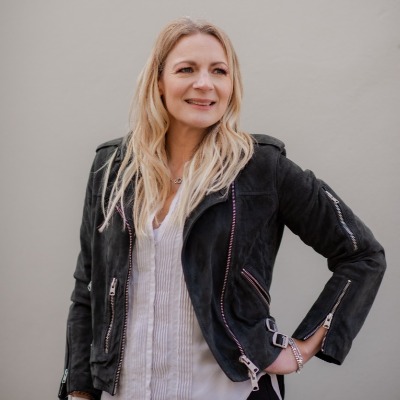 Jo Adams