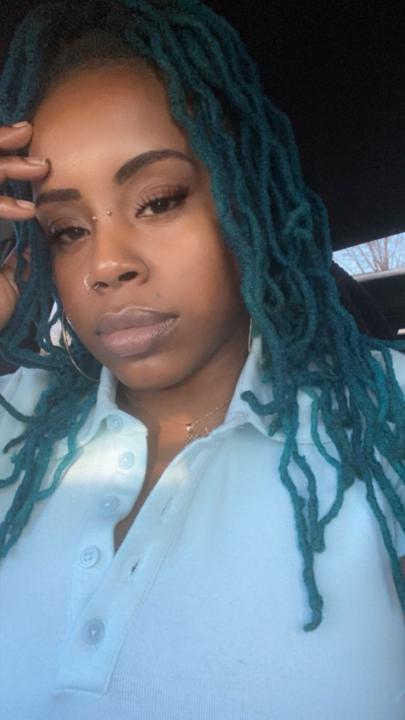 Deedra Hamilton