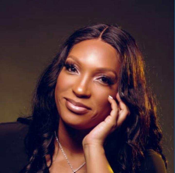 Domika Monroe