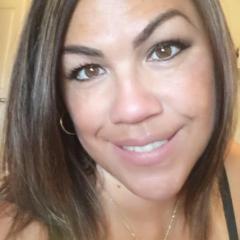 Angela Hicks