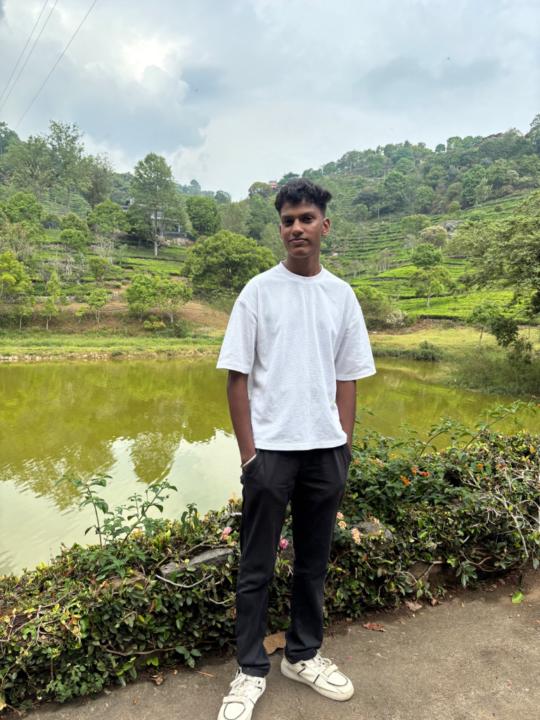 Sharan R