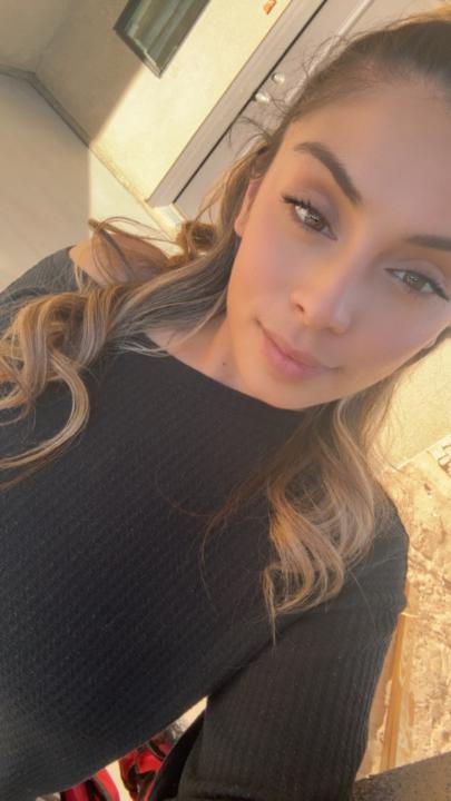 Anahi Alvarez Robles