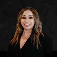 Veronica Lares