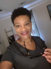 Donique Lee