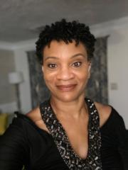 Donique Lee