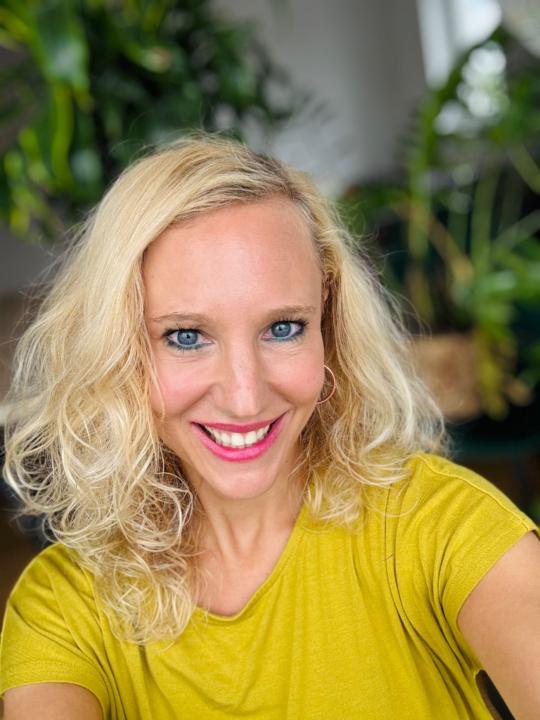 Rebecca Schiffner