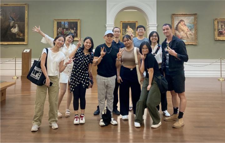 Do you have a community?🫂🧑‍🤝‍🧑