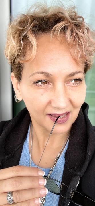 Wanda Santos
