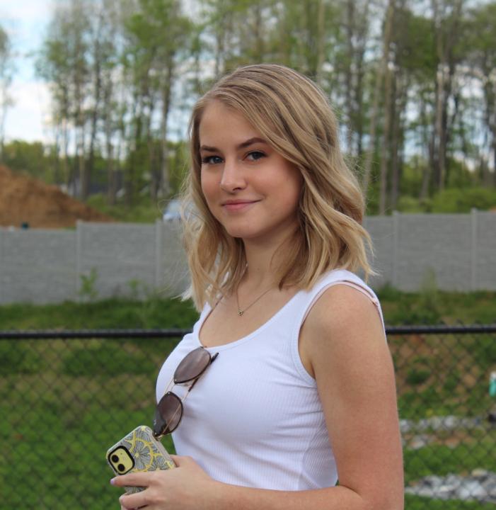 Ava Lee