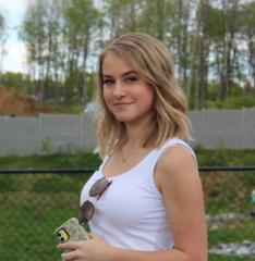 Ava Lee