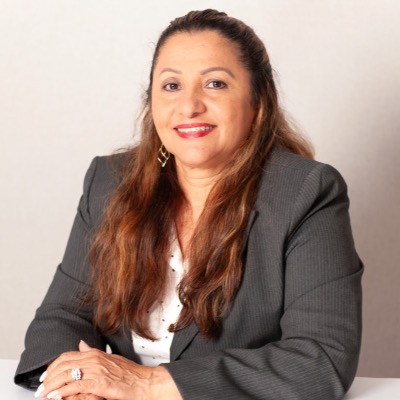 Elizabeth Guzzo
