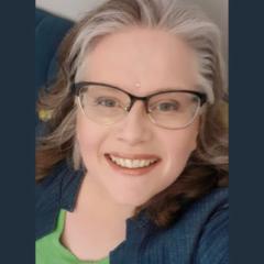 Gayatri Lindsey Robertson