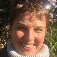 Karen Arnold