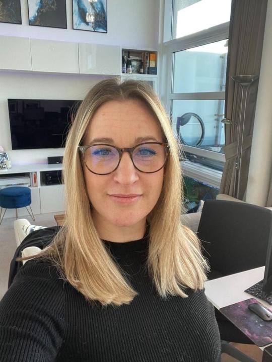 Elizabeth Jones