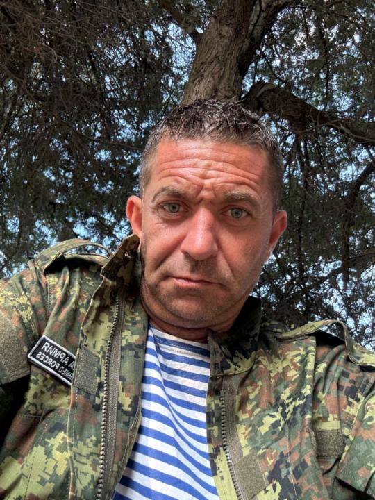 Момчил Владиславов