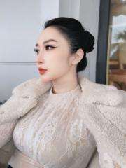 Huyền Bùi
