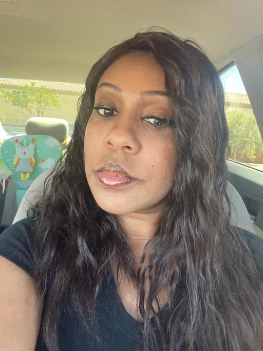Deneisha Holmes