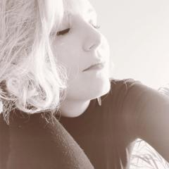 Lotte Buzon