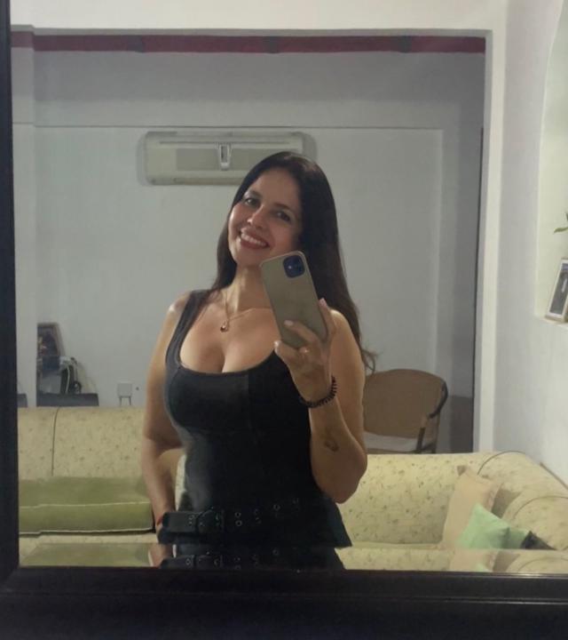 Rebeca Velasquez