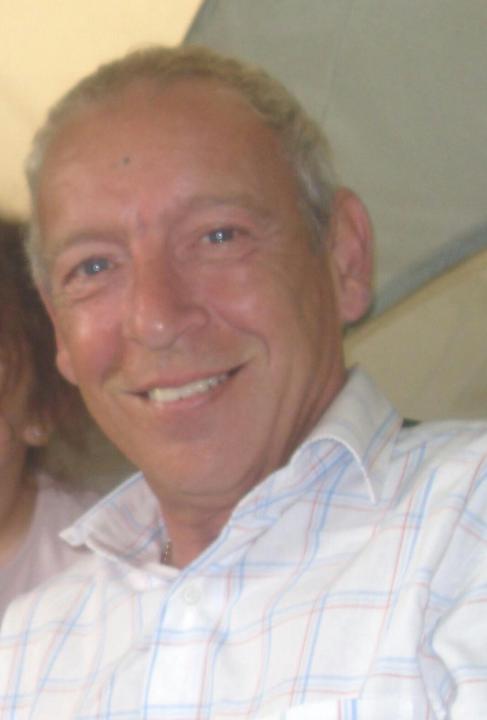 Daniel Steel
