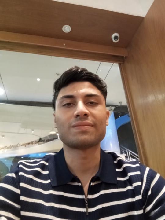 Hasaan Khan