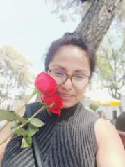 Liz Torres Flores