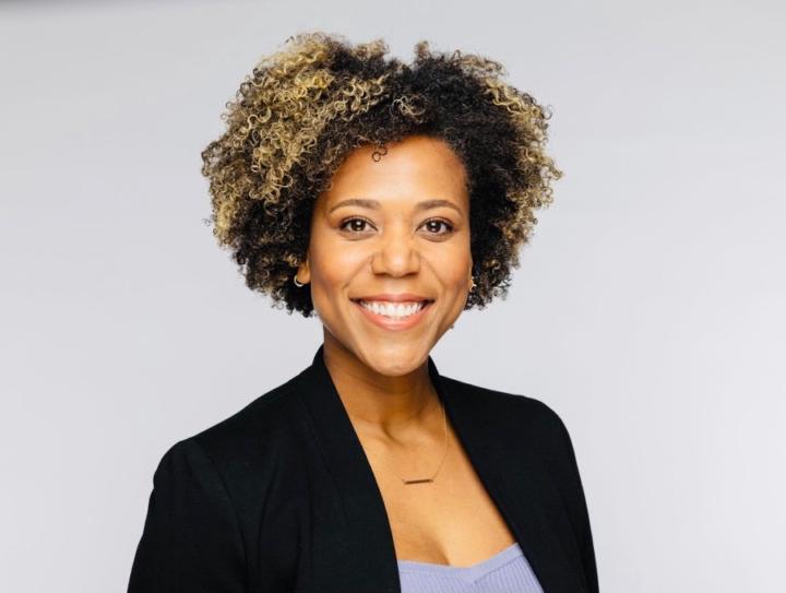 Dr. Julia Leday