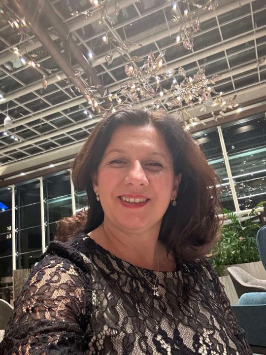 Анелия Ралинова-Николова