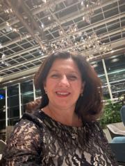 Анелия Ралинова-Николова