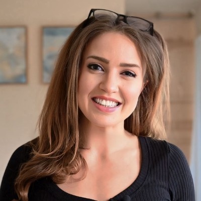 Olesya Luraschi