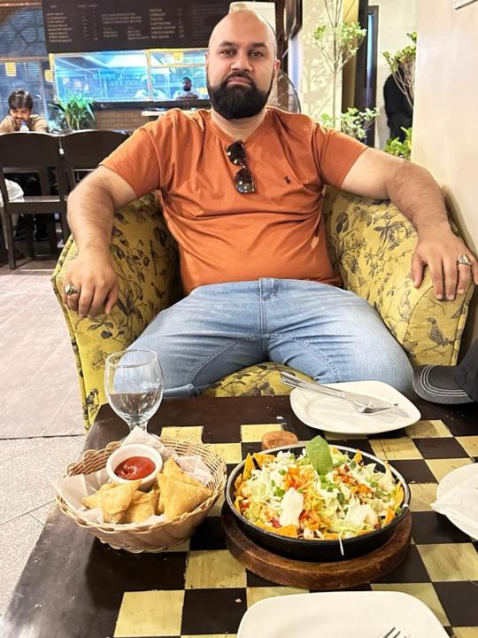 Mohbeen Dar