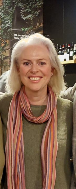 Martine Mckee