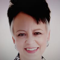 Julianne Phillips
