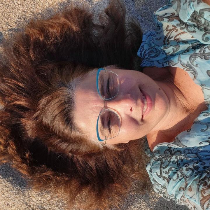 Меглена Костова