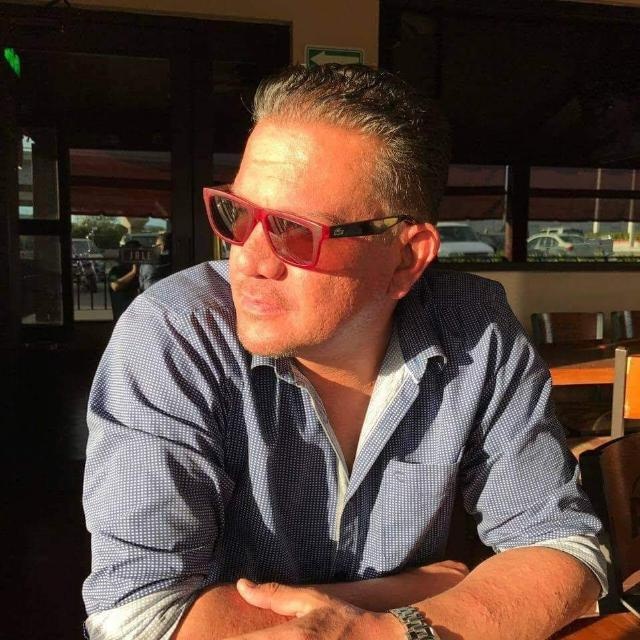 Alex García