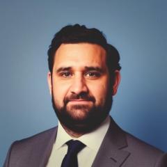 Carlos Alvarez