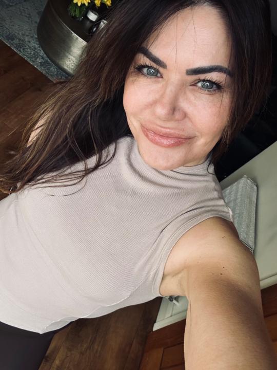 Kim Stuart