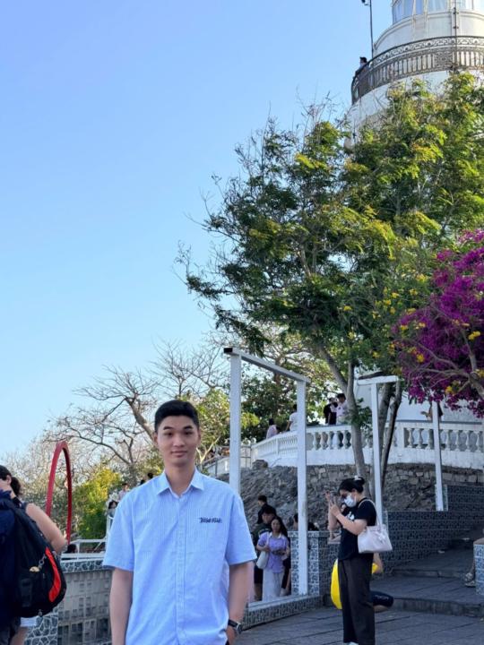 Nguyen Hoang